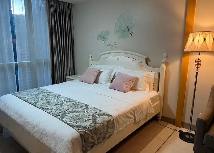 Bgc One Uptown Apartamento *